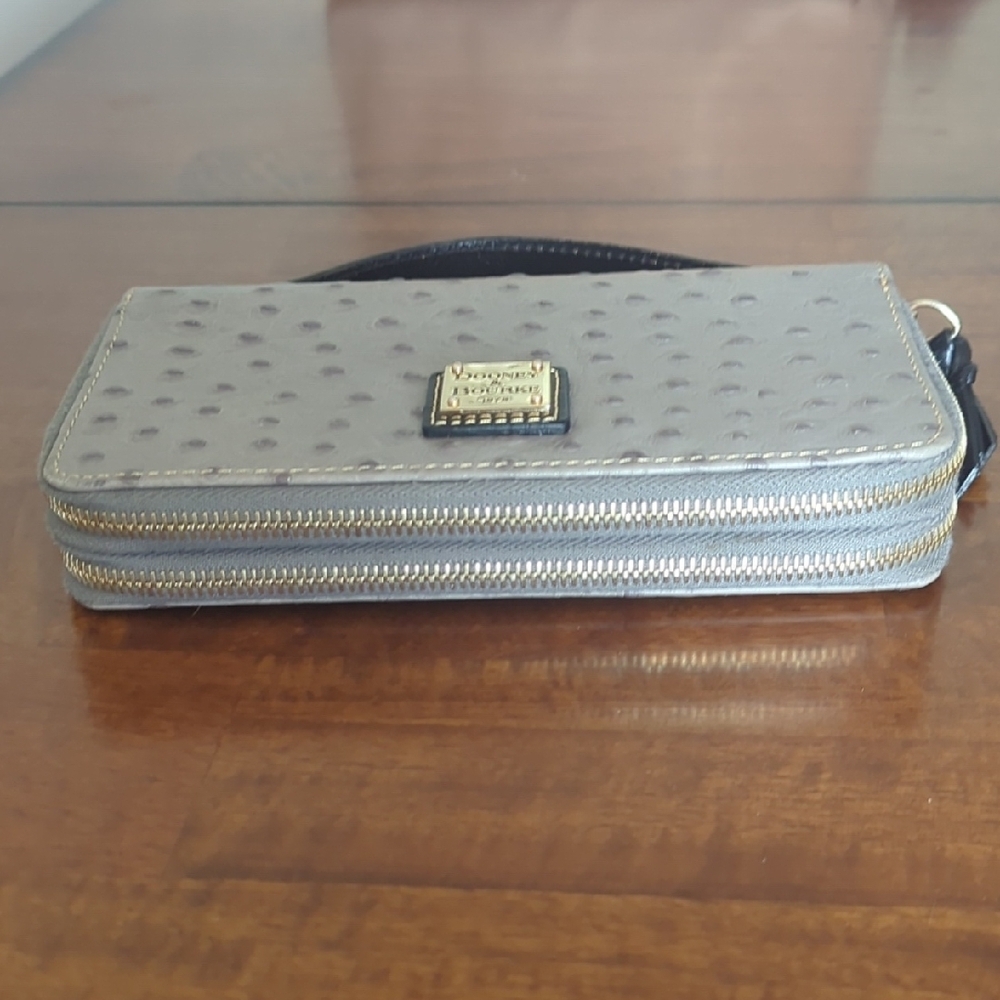 Dooney & Bourke Gray Ostrich Leather Handbag - Picture 4 of 8
